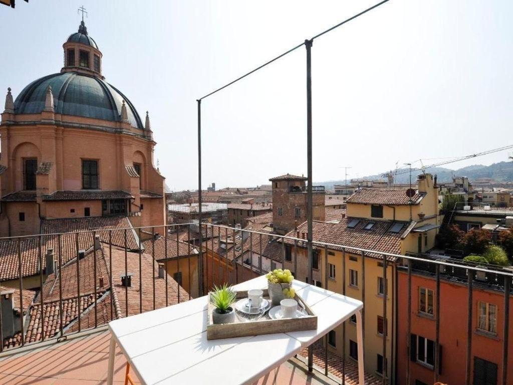 Fulcanelli Apartment Bologna Eksteriør bilde