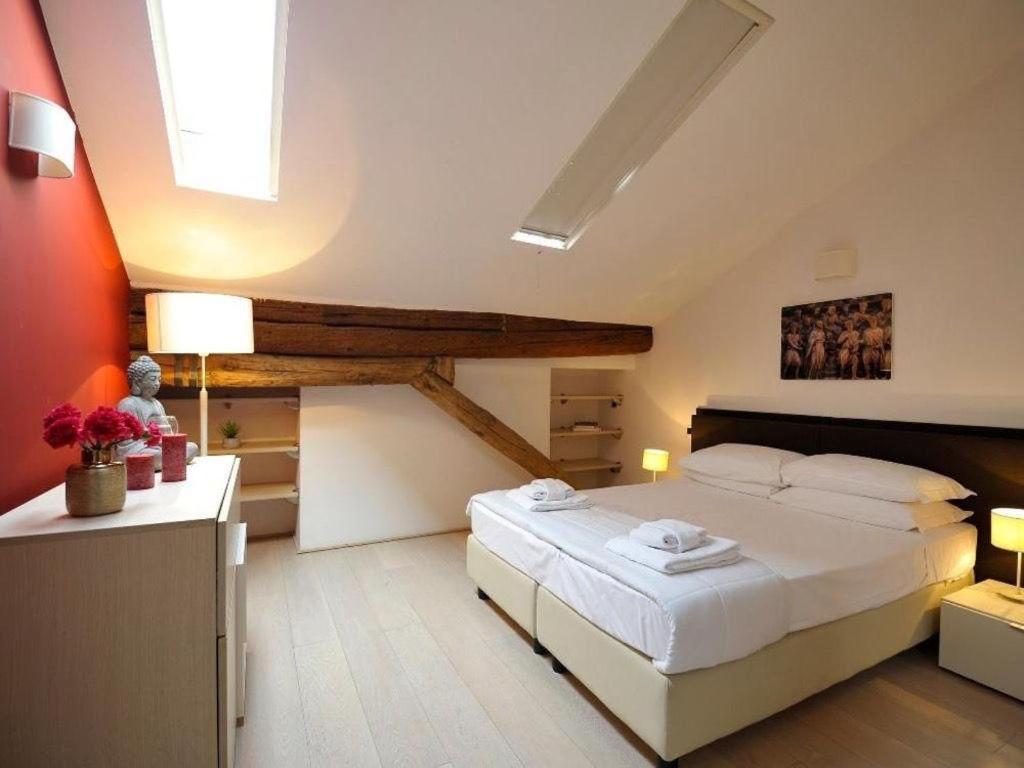 Fulcanelli Apartment Bologna Eksteriør bilde